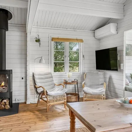 Holiday home Langsom *