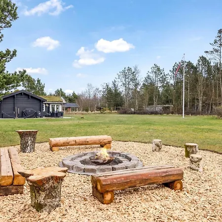 Langsom Holiday home *